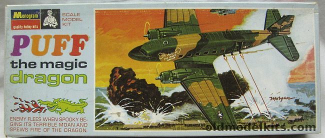 Monogram 1/90 AC-47 'Spooky' Gunship Puff the Magic Dragon - Blue Box, PA203-130 plastic model kit